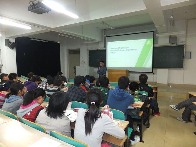 m88举办英语四六级讲座