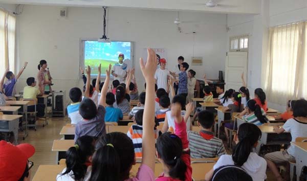 m88“微爱社”支教活动-02